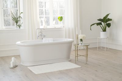 Freestanding Spa Tub